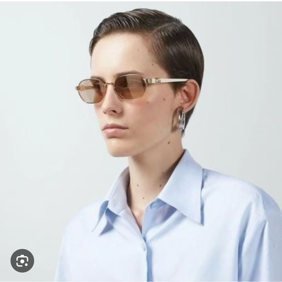 Gucci Mini Oval Sunglasses